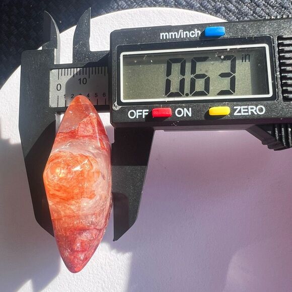 Fire Quartz Crystal Star Carving (5) - Picture 7 of 9